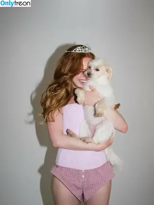 Madelaine Petsch / madelame nude photo #0370