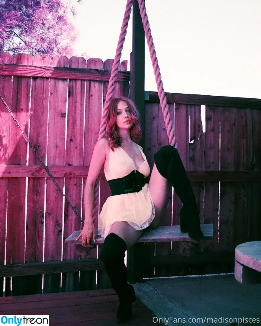 madelinepisces nude photo #0012 (madelinepisces)