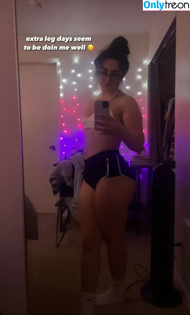 Madie Rummel nude photo #0002 (Madie.Rummel / madierummel.fit)