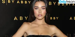 Madison Beer / madisonbeer nude photo #0592