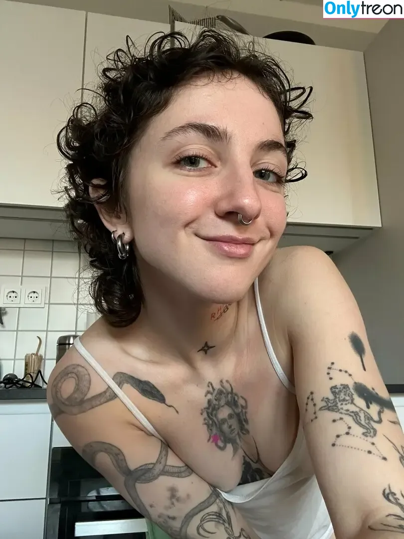 madison_olsen nude photo #0077 (maddymooo5)