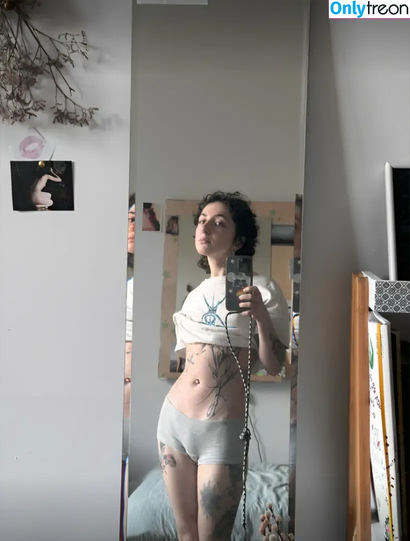 madison_olsen nude photo #0106 (maddymooo5)