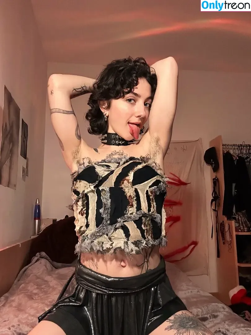 madison_olsen nude photo #0111 (maddymooo5)
