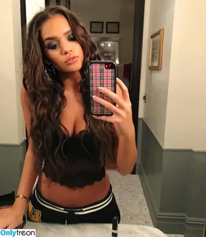 Madison Pettis / madisonpettis nude photo #0035