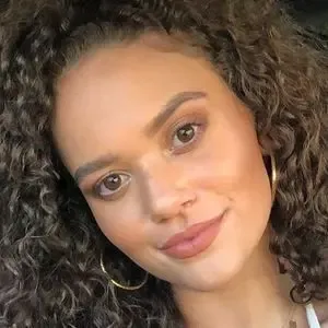 Madison Pettis / madisonpettis nude photo #0041
