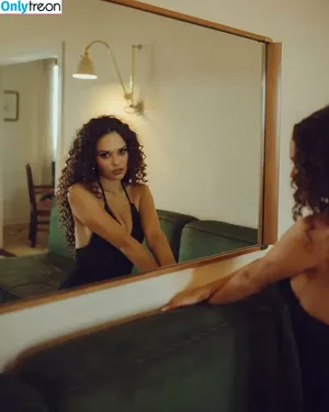 Madison Pettis / madisonpettis nude photo #0099