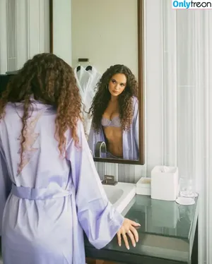 Madison Pettis / madisonpettis nude photo #0124
