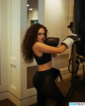 Madison Pettis / madisonpettis nude photo #0304