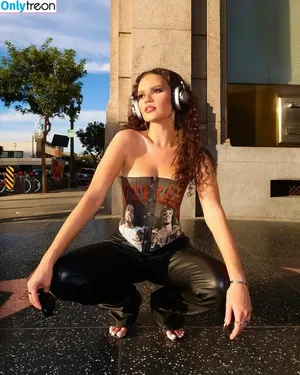 Madison Pettis / madisonpettis nude photo #0311