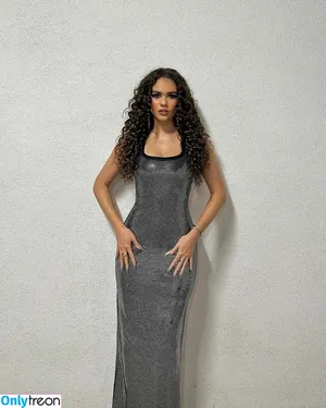 Madison Pettis / madisonpettis nude photo #0340