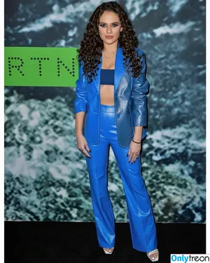 Madison Pettis / madisonpettis nude photo #0367