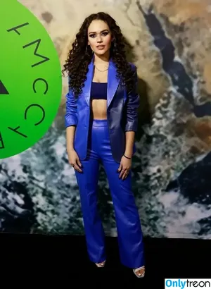 Madison Pettis / madisonpettis nude photo #0370