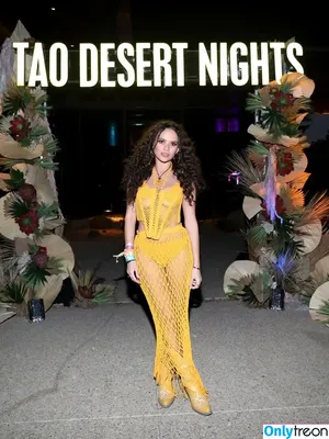 Madison Pettis / madisonpettis nude photo #0401
