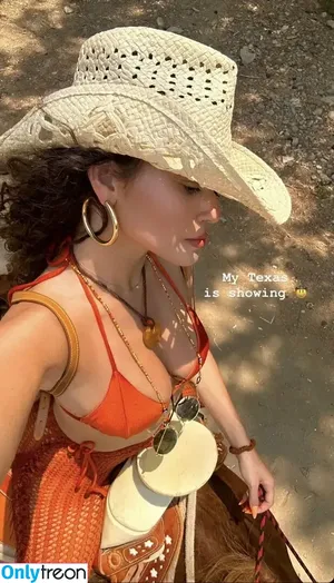 Madison Pettis / madisonpettis nude photo #0460