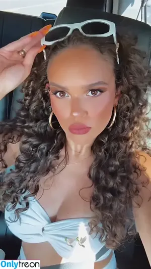 Madison Pettis / madisonpettis nude photo #0478