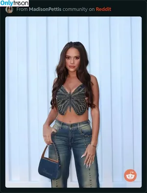 Madison Pettis / madisonpettis nude photo #0498