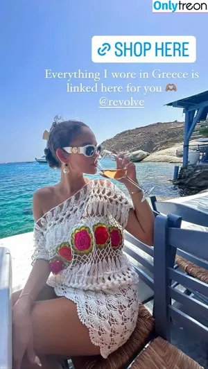 Madison Pettis / madisonpettis nude photo #0554