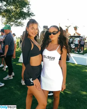 Madison Pettis / madisonpettis nude photo #0606