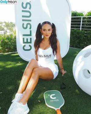 Madison Pettis / madisonpettis nude photo #0607