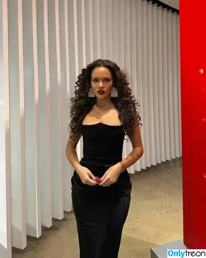 Madison Pettis / madisonpettis nude photo #0641