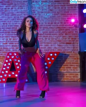 Madison Pettis / madisonpettis nude photo #0648