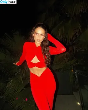 Madison Pettis / madisonpettis nude photo #0697