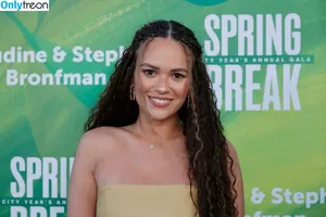 Madison Pettis / madisonpettis nude photo #0745