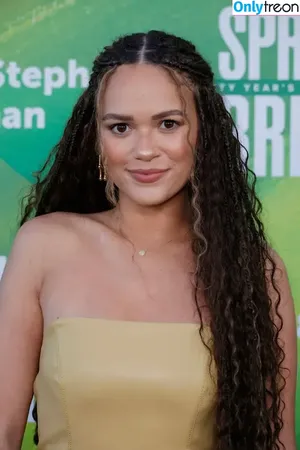 Madison Pettis / madisonpettis nude photo #0746