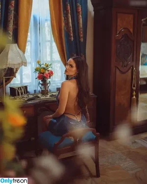 Madison Pettis / madisonpettis nude photo #0783