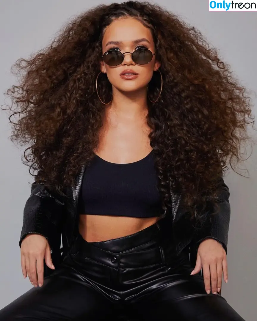 Madison Pettis nude photo #0053 (madisonpettis)