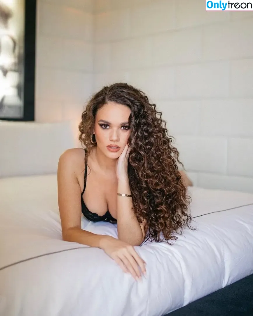 Madison Pettis nude photo #0057 (madisonpettis)