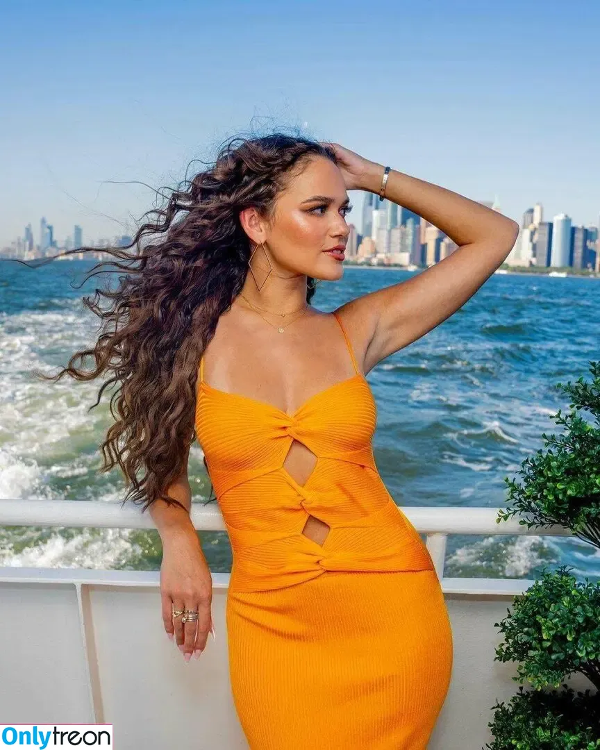Madison Pettis nude photo #0223 (madisonpettis)
