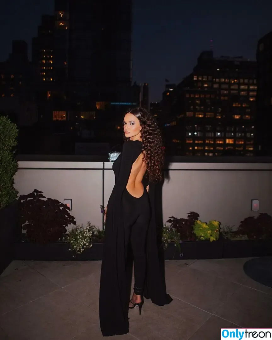 Madison Pettis nude photo #0247 (madisonpettis)