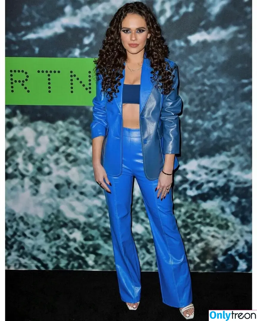 Madison Pettis nude photo #0367 (madisonpettis)