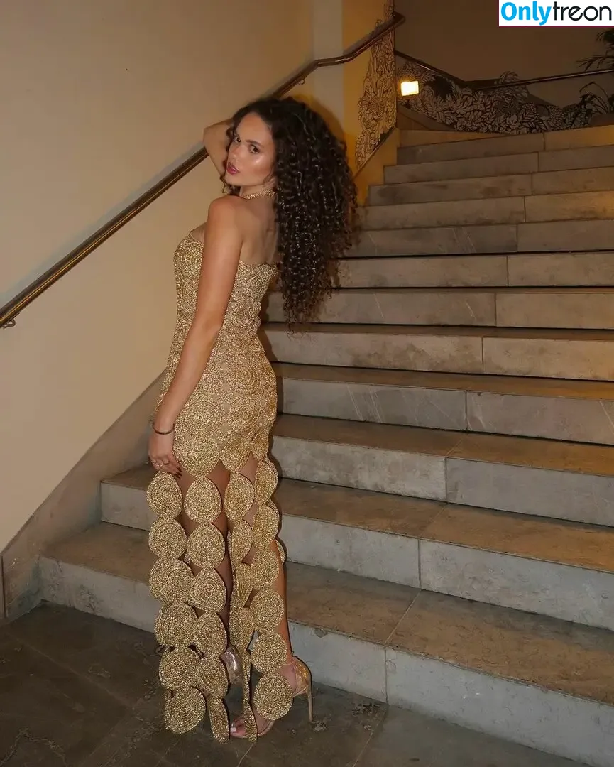 Madison Pettis nude photo #0686 (madisonpettis)