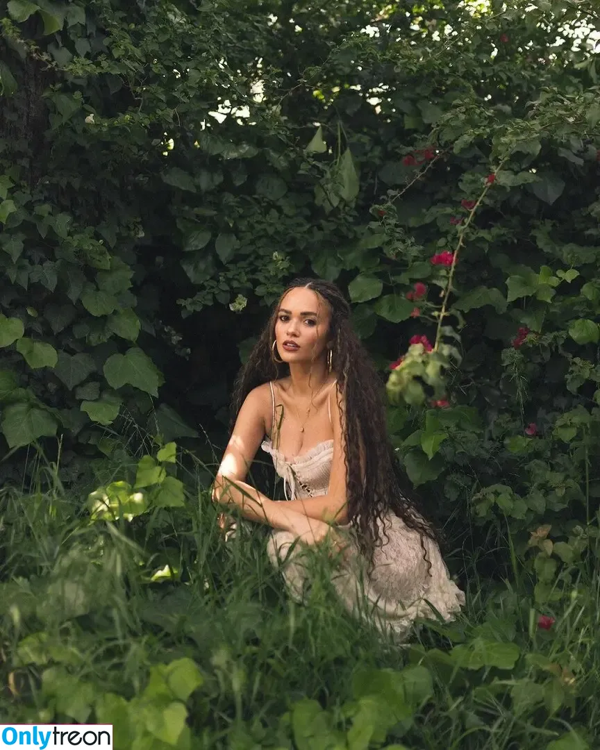 Madison Pettis nude photo #0762 (madisonpettis)
