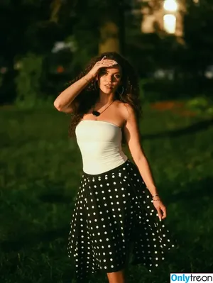 Madison Pettis / madisonpettis nude photo #1052