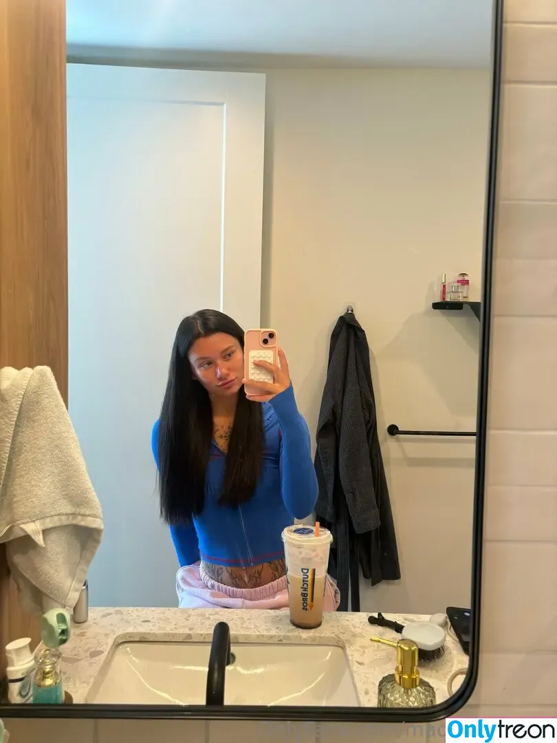 Madisonnrainn nude photo #0025 (madison.rainn)