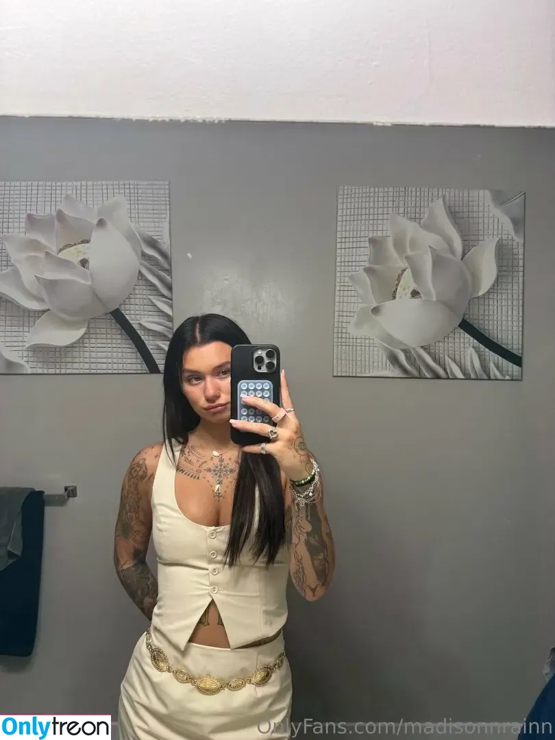 Madisonnrainn nude photo #0033 (madison.rainn)