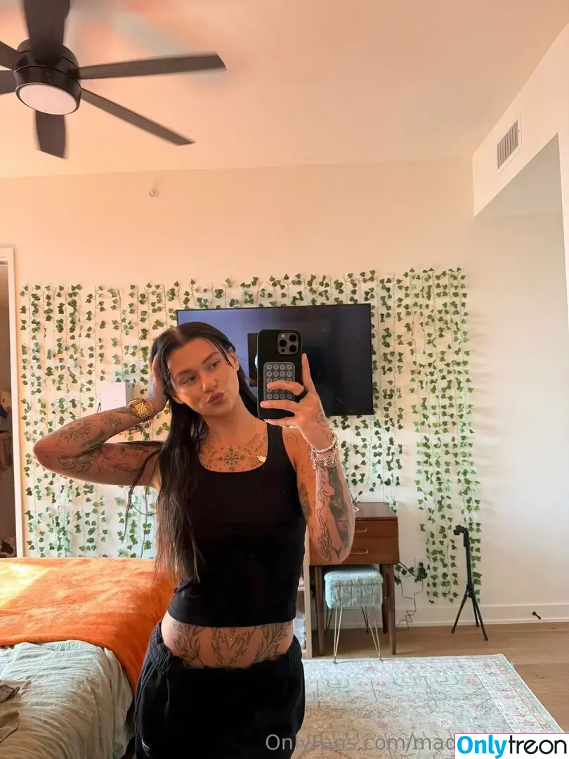 Madisonnrainn nude photo #0037 (madison.rainn)