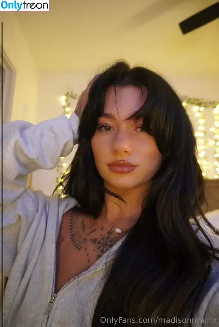 Madisonnrainn nude photo #0053 (madison.rainn)