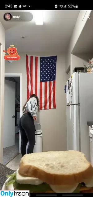 madisons.the.shit / mynames.madz nude photo #0028
