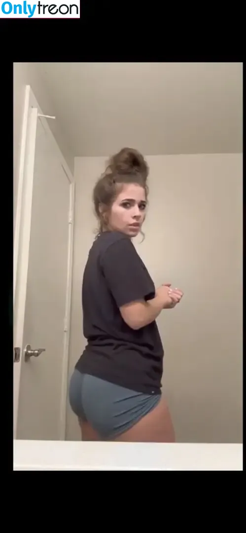 madisons.the.shit nude photo #0014 (mynames.madz)