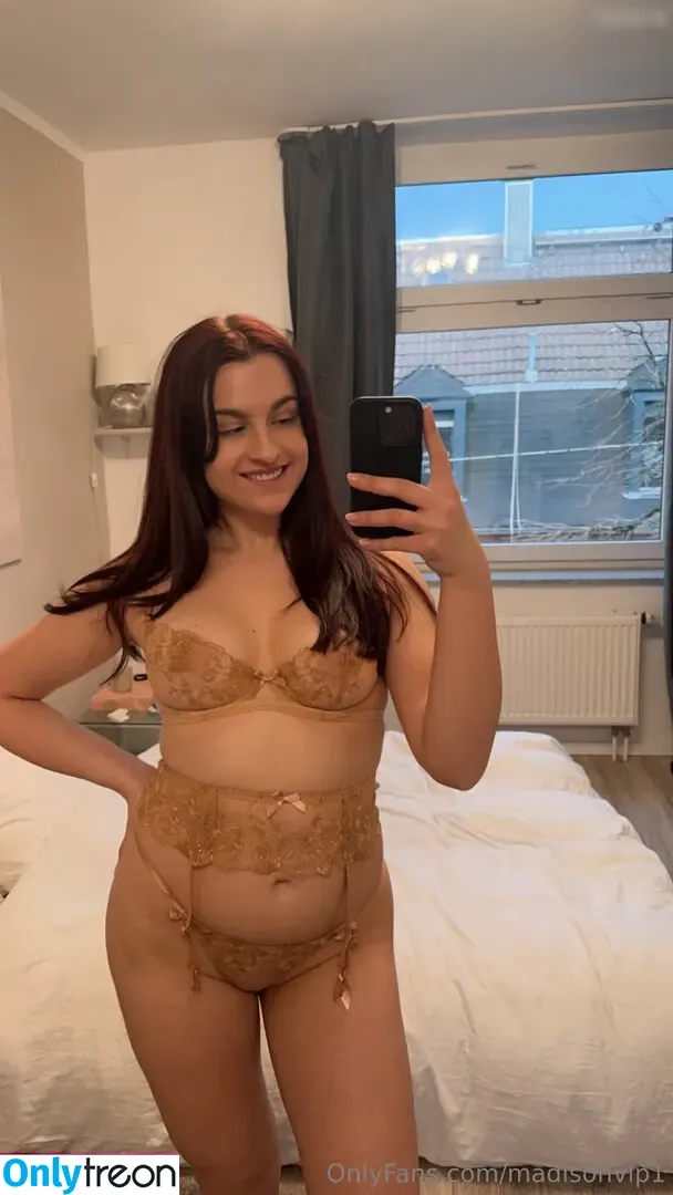 madisonsecret nude photo #0003 (madisonsecret_1)