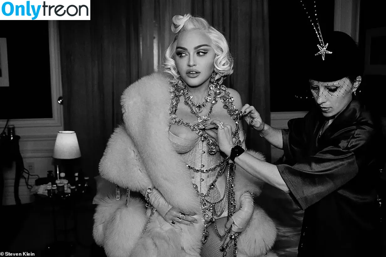 Madonna nude photo #0008 (Madonna)