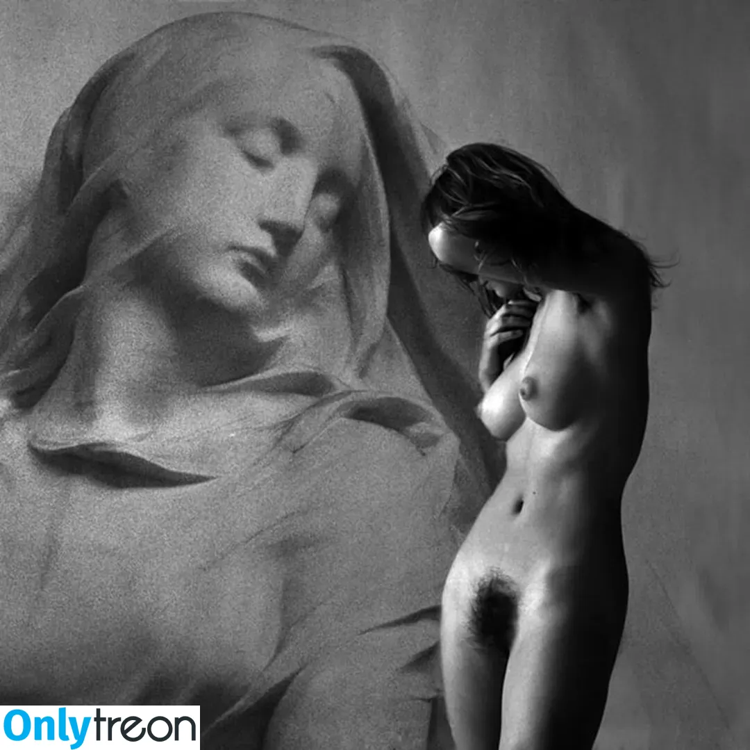 Madonna nude photo #0126 (Madonna)
