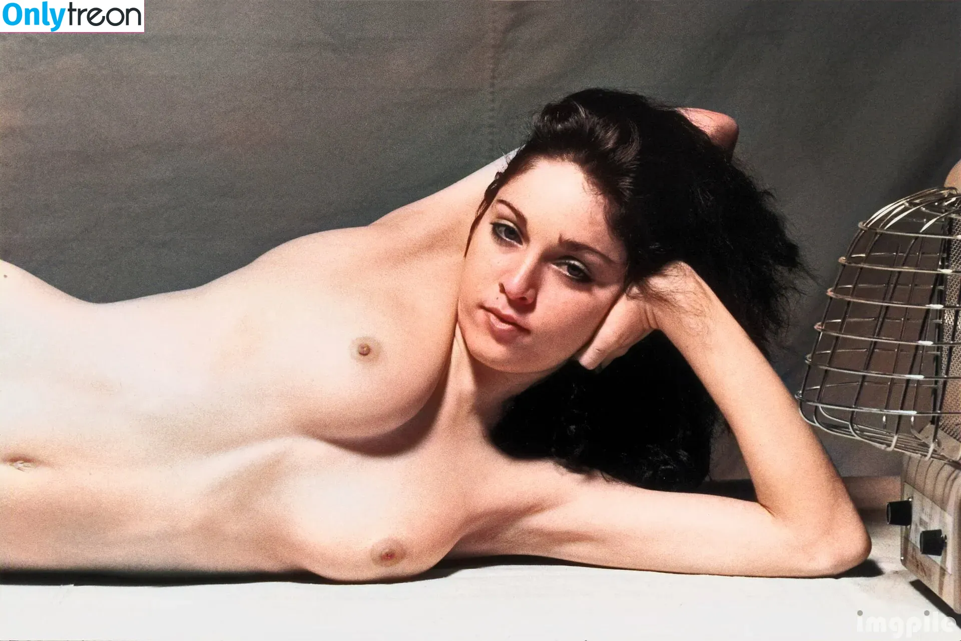 Madonna nude photo #0141 (Madonna)
