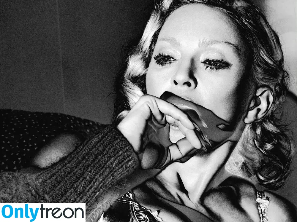 Madonna nude photo #0169 (Madonna)