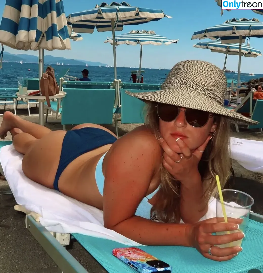 Maggie Kimberlin nude photo #0051 (kimberlinsteffens / maggiekimberlin)