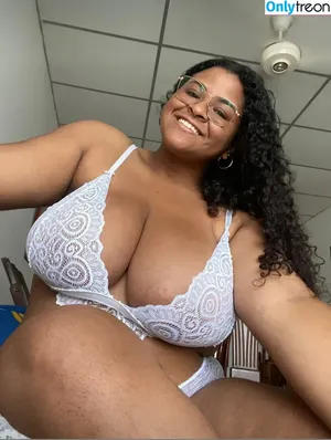 Maggiesfavplacee / cutemaggie nude photo #0001